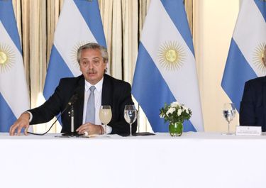 El Pacto de Olivos para la guerra de la deuda