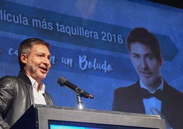 En clave Mercado Libre, Suar y Clarín quieren contratos eventuales en Polka