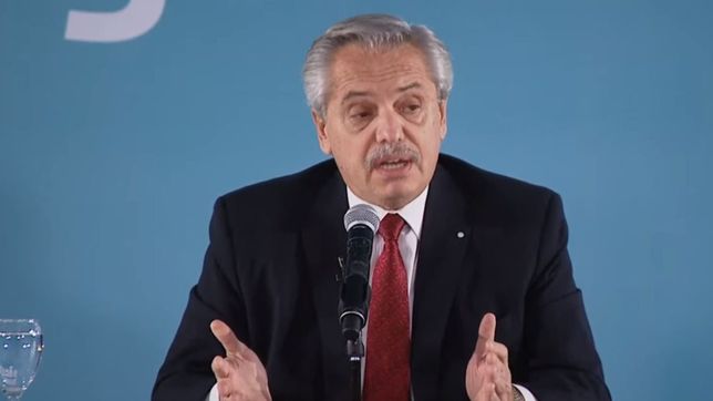 ante las empresas, el presidente pidio responsabilidad y distribuir la riqueza