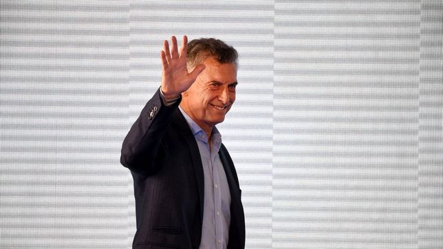 el juego del gato y el leon: hay pato encerrado