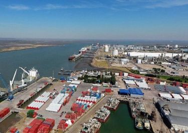 Puertos: consorcios e intereses detrás de un meganegocio bajo lupa de Kicillof