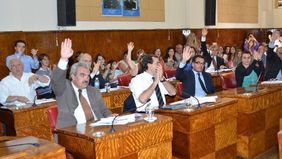 Mar del Plata: después del escándalo del jueves se aprobó el boleto estudiantil