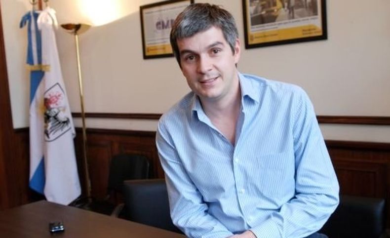 marcos peña.jpg - vices