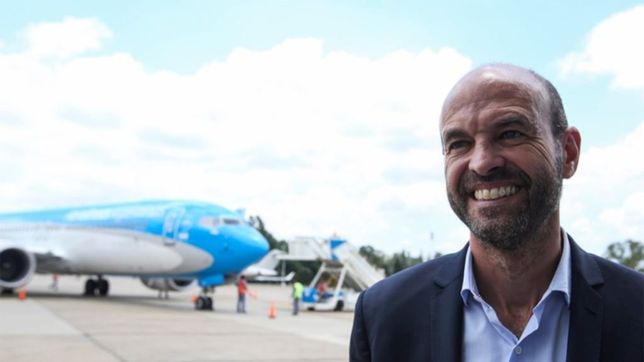 dietrich admite ?un achique? en aerolineas y critico a los sindicatos