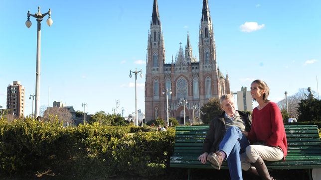 pese a la veda, de narvaez ?camina? por la ciudad de la plata