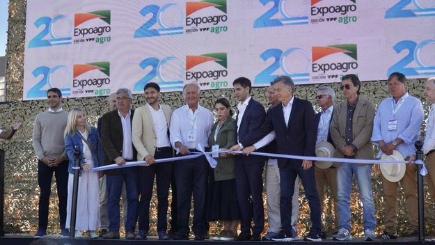 Corte de cintas en Expoagro 2026