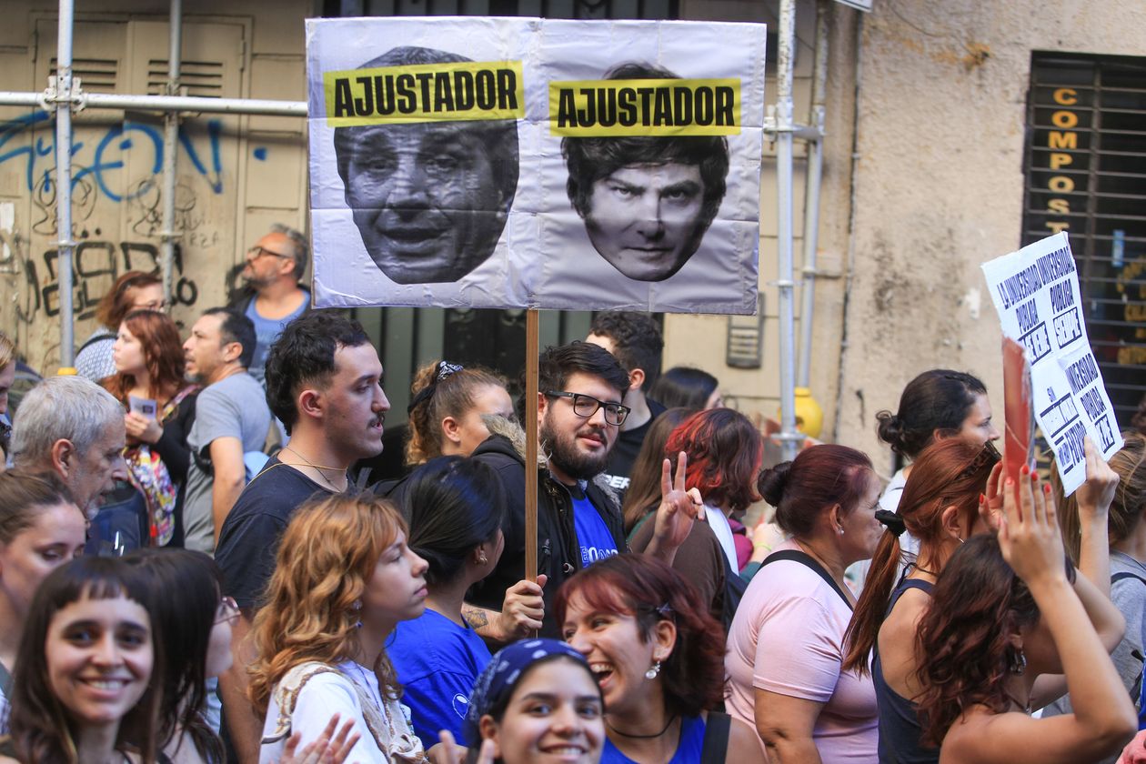 Marcha universitaria contra el gobierno de Javier Milei.&nbsp;