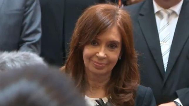 cristina se queda en calafate y falta al discurso de macri cristina se queda en calafate y falta al discurso de macri