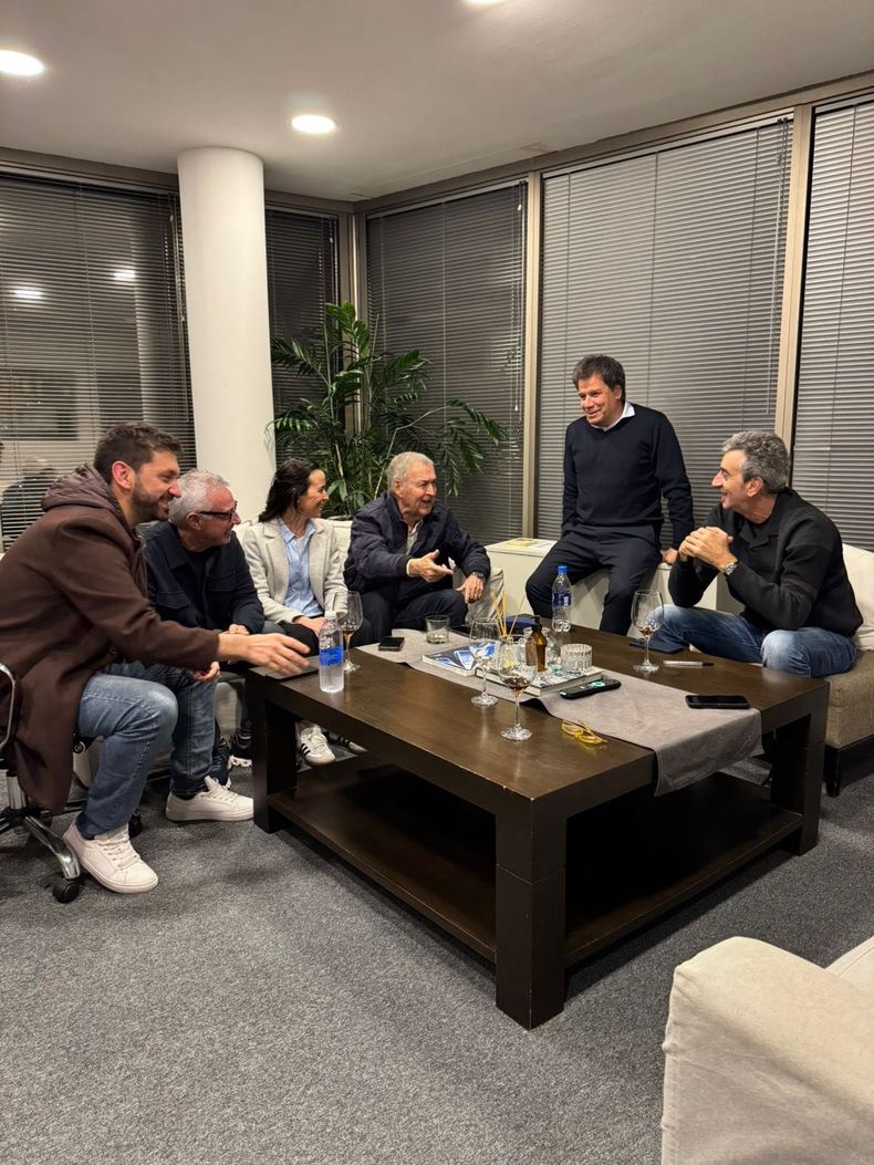 Radicales, con Schiaretti, Manes y el peronismo no K, en el frente Somos Buenos Aires