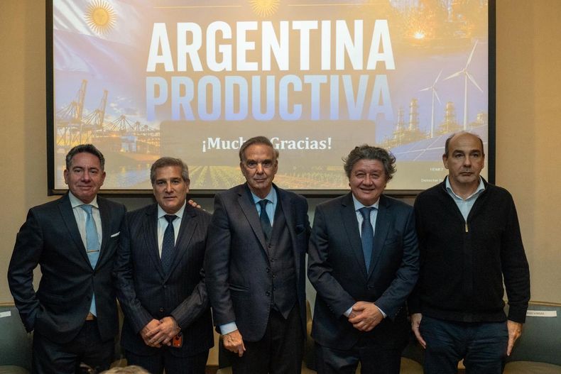 Pichetto durante el encuentro Atrgentina Productiva, en La Plata