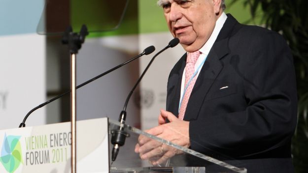 Julio María Sanguinetti, expresidentre uruguayo. Julio María Sanguinetti, expresidentre uruguayo.