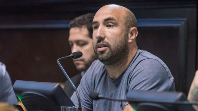 la campora retiene la conduccion del bloque de diputados en buenos aires