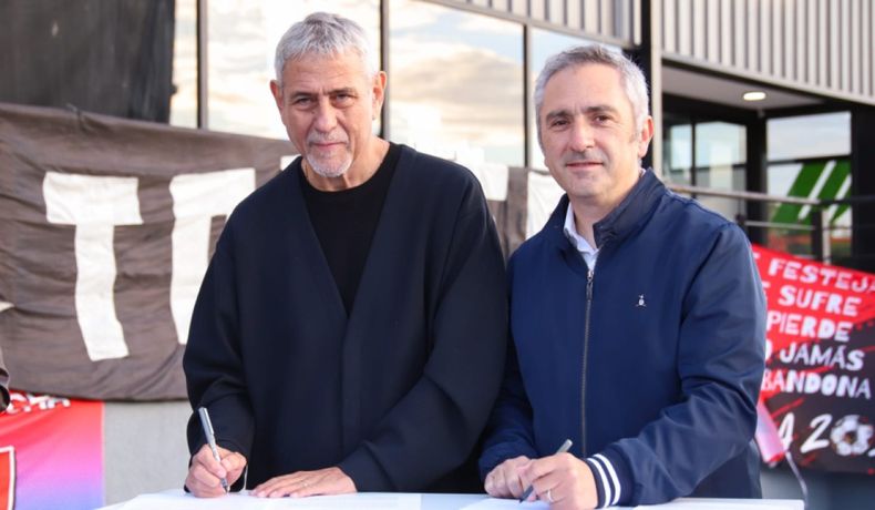 Jorge Ferraresi arrancó la carrera por la gobernación aliado a Larroque