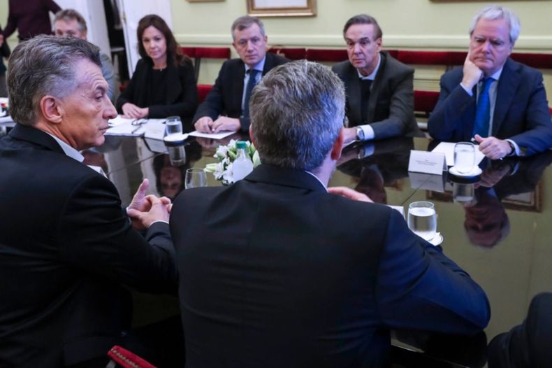 Pichetto con gabinete