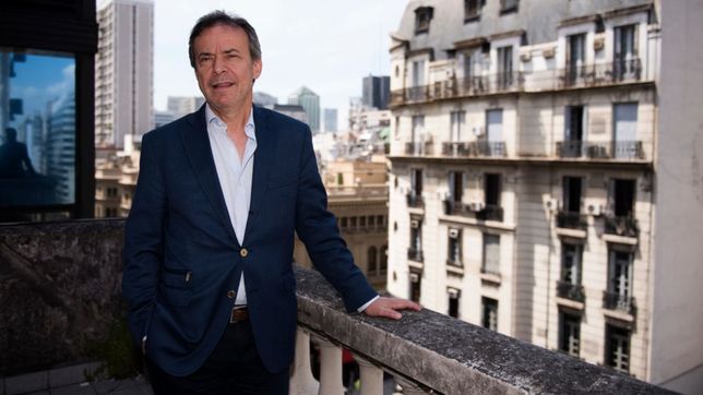 artana: ?es mejor la coordinacion en manos de un economista profesional?