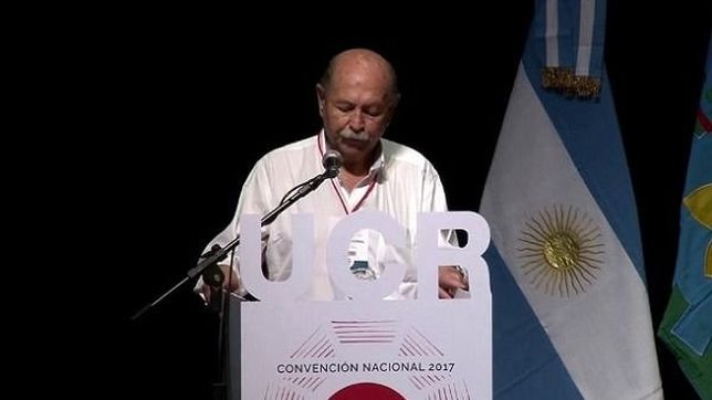 radical discolo pero con cargo no ve motivos ?para sostener cambiemos?