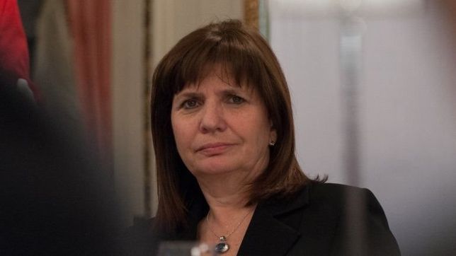 burzaco quiere ir contra las barras pero bullrich nunca pudo sacar la ley