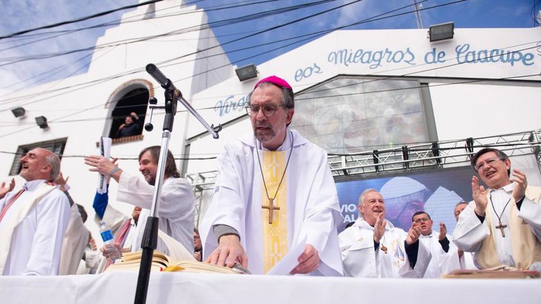 Javier Milei desfinancias programas sociales que articula la Iglesia&nbsp;