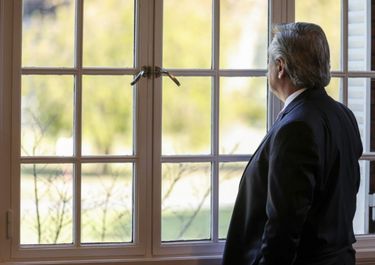 FMI, una negociación a tres bandas y una interna que complica todo