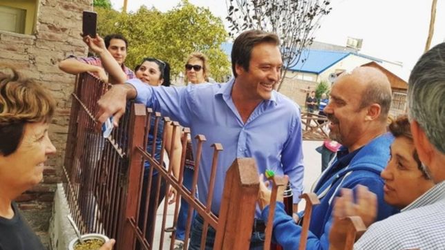 rio negro: villa regina anticipa la pelea final por la provincia