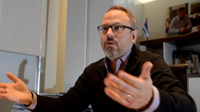 Diego Valenzuela, intendente de 3 de Febrero.