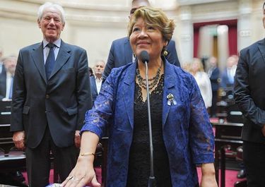 Vilma Bedia, representante del evangelismo y senadora de la LLA