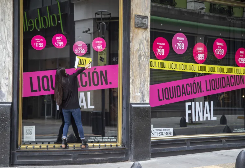 En la era Javier Milei se perdieron 21.339 empresas empleadoras privadas: Neuquén, la única provincia que zafó