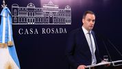 manuel adorni, dia 1: voceria a la americana en construccion sobre la marcha