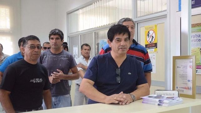 un aliado de weretilneck pone a prueba su poder en el sindicato de la fruta