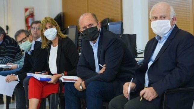 lifschitz esquiva la grieta: le propone a perotti armar un consejo economico