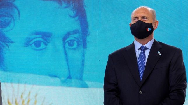 la foto que prepara perotti para mostrarle musculo al senado