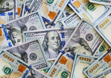 El dólar blue volvió a subir y alcanzó un nuevo récord