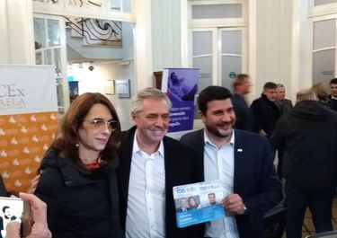 Bielsa, tras reunirse con Fernández: sería un “halago” integrar el gabinete