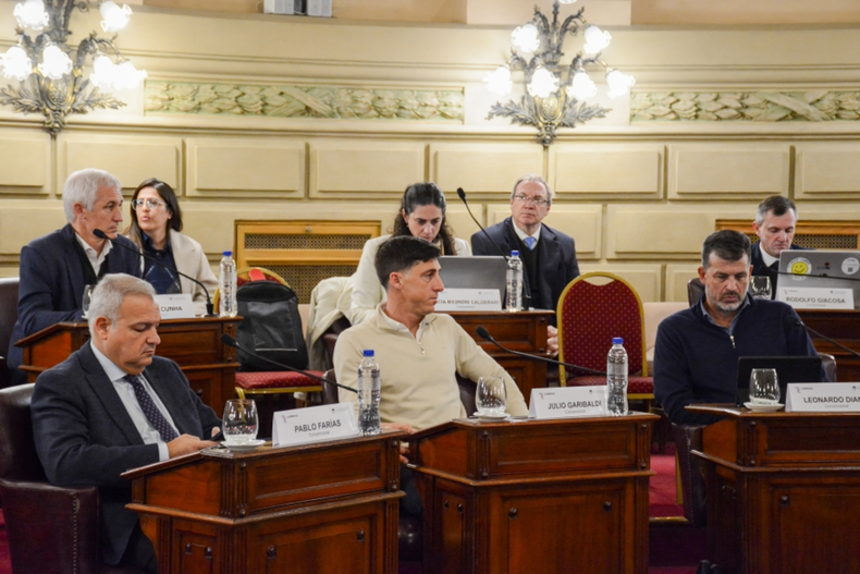 Diario de la Convención de Santa Fe, día 27: la rosca interminable en Unidos ya es un sello de la reforma