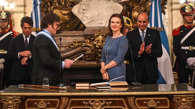 ultimatum de milei a mondino: carpeta con reemplazantes y las razones del desgaste