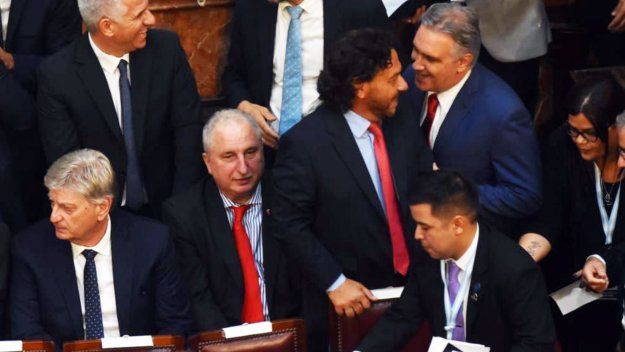 Los gobernadores piensan las PASO como prenda de cambio con Javier Milei Los gobernadores piensan las PASO como prenda de cambio con Javier Milei