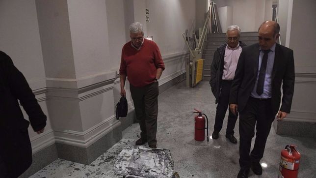 cambiemos y 1pais repudiaron los ataques al senado y al ministerio de seguridad