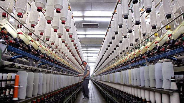 Las textiles en crisis por las importaciones de Javier Milei
