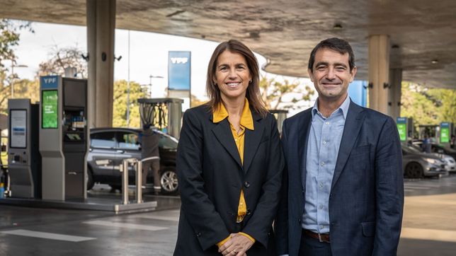 YPF abastecerá sus estaciones de servicio de la red propia.