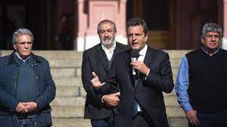 Massa con gremios.jpg