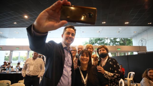 contra la corriente, calvo no se baja de la pelea por la sucesion de schiaretti