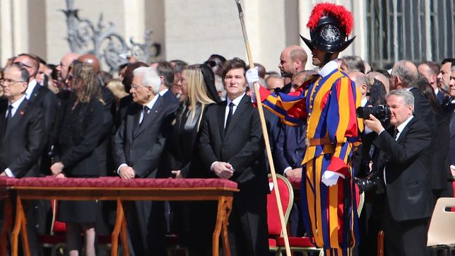 Javier Milei en el funeral del papa Francisco. 