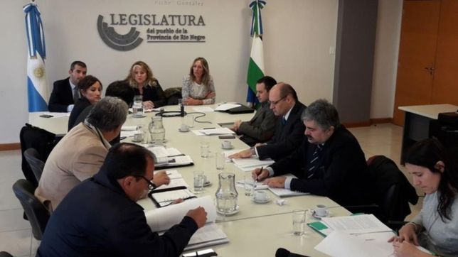la comision interpoderes analizo el proyecto de ley de procedimiento penal juvenil del stj
