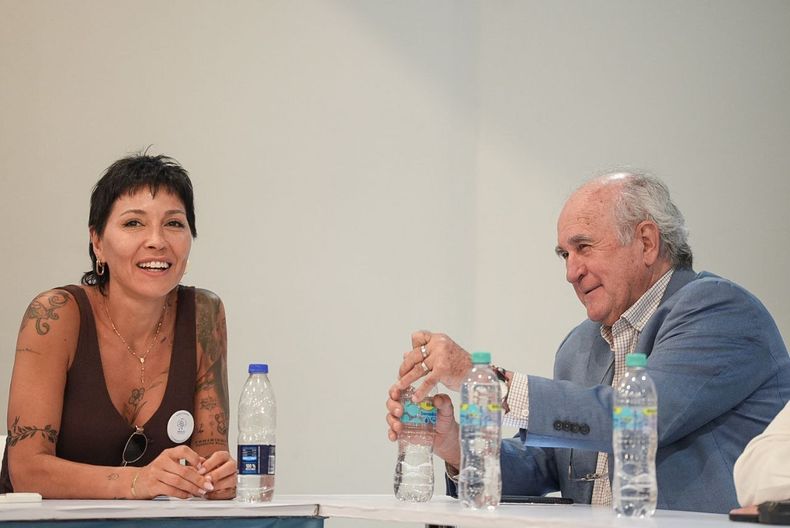 Mayra Mendoza y Oscar Parrilli