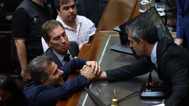 Martín Menem (La Libertad Avanza) y Cristian Ritondo (PRO). Martín Menem (La Libertad Avanza) y Cristian Ritondo (PRO).