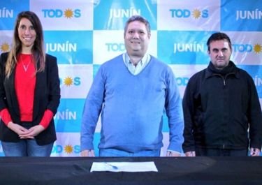 La lista del FdT en Junín, con la marca de Meoni