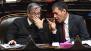 Germán Martínez y Sergio Casas, de Unión por la Patria, que se resiste a aprobar el Presupuesto de Javier Milei.&nbsp;