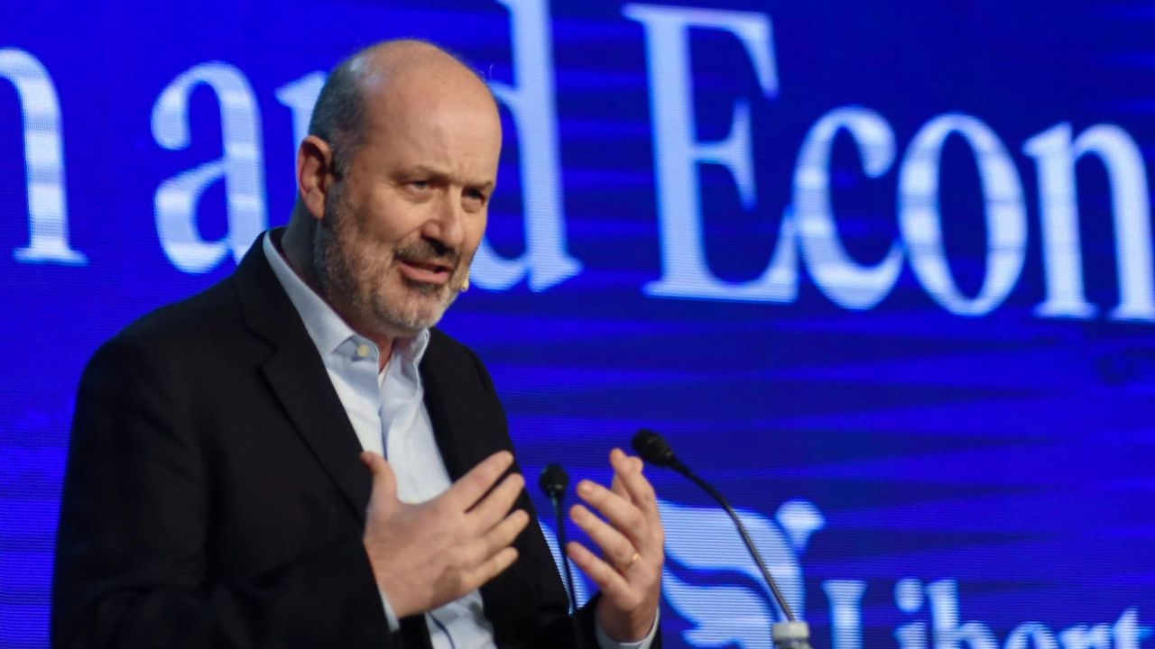 Federico Sturzenegger, asesor de un comité del FMI Federico Sturzenegger, asesor de un comité del FMI