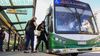 la tijera de massa empieza a impactar en colectivos y trenes del amba