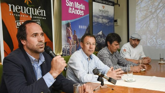 neuquen: las empresas le pegaron a milei por la corrida